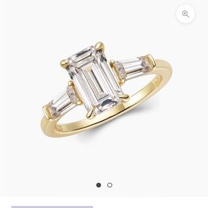 OBJKTS yellow gold emerald cut Nova Ring size 5 NWT